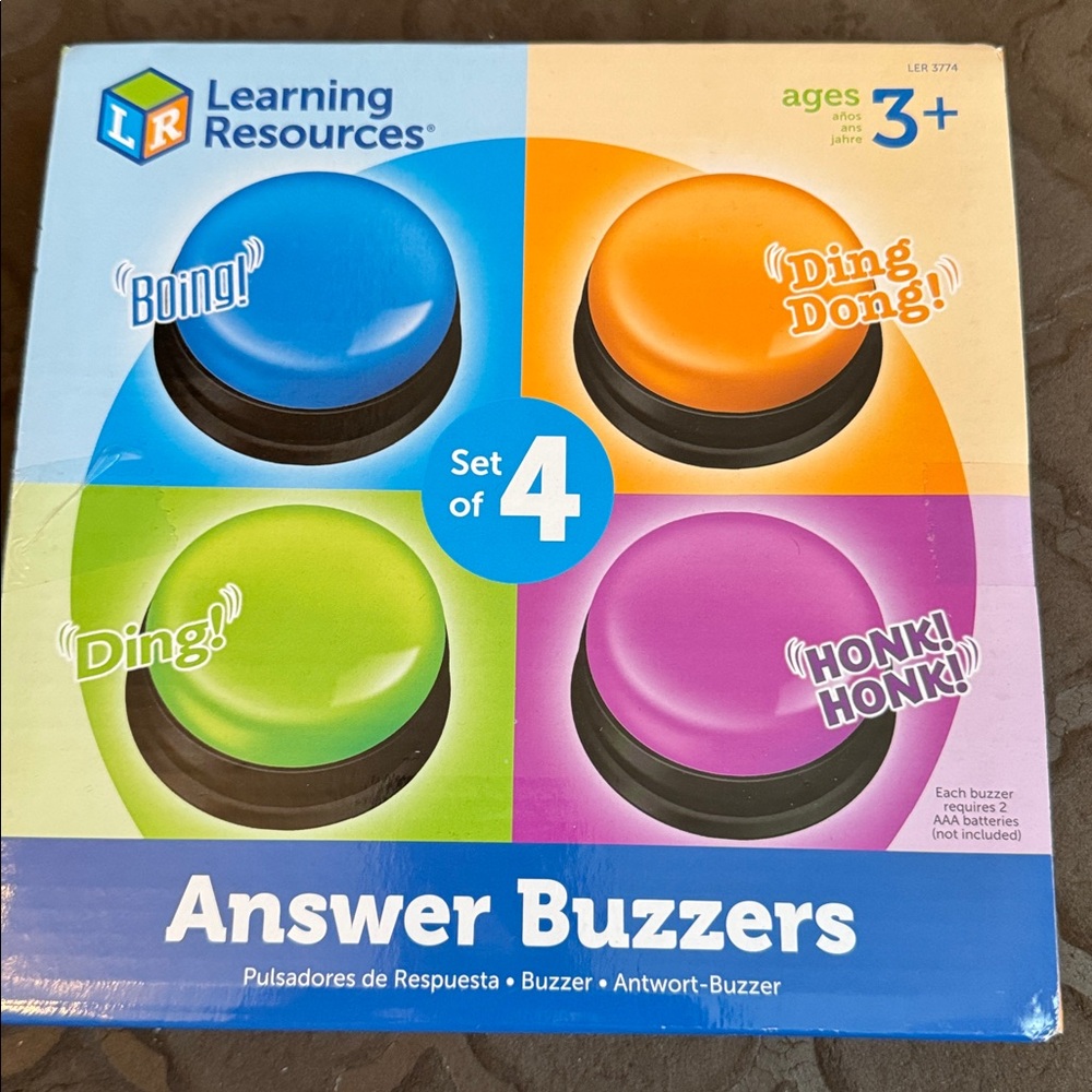 Set of 4  Answer Buzzers. NIB